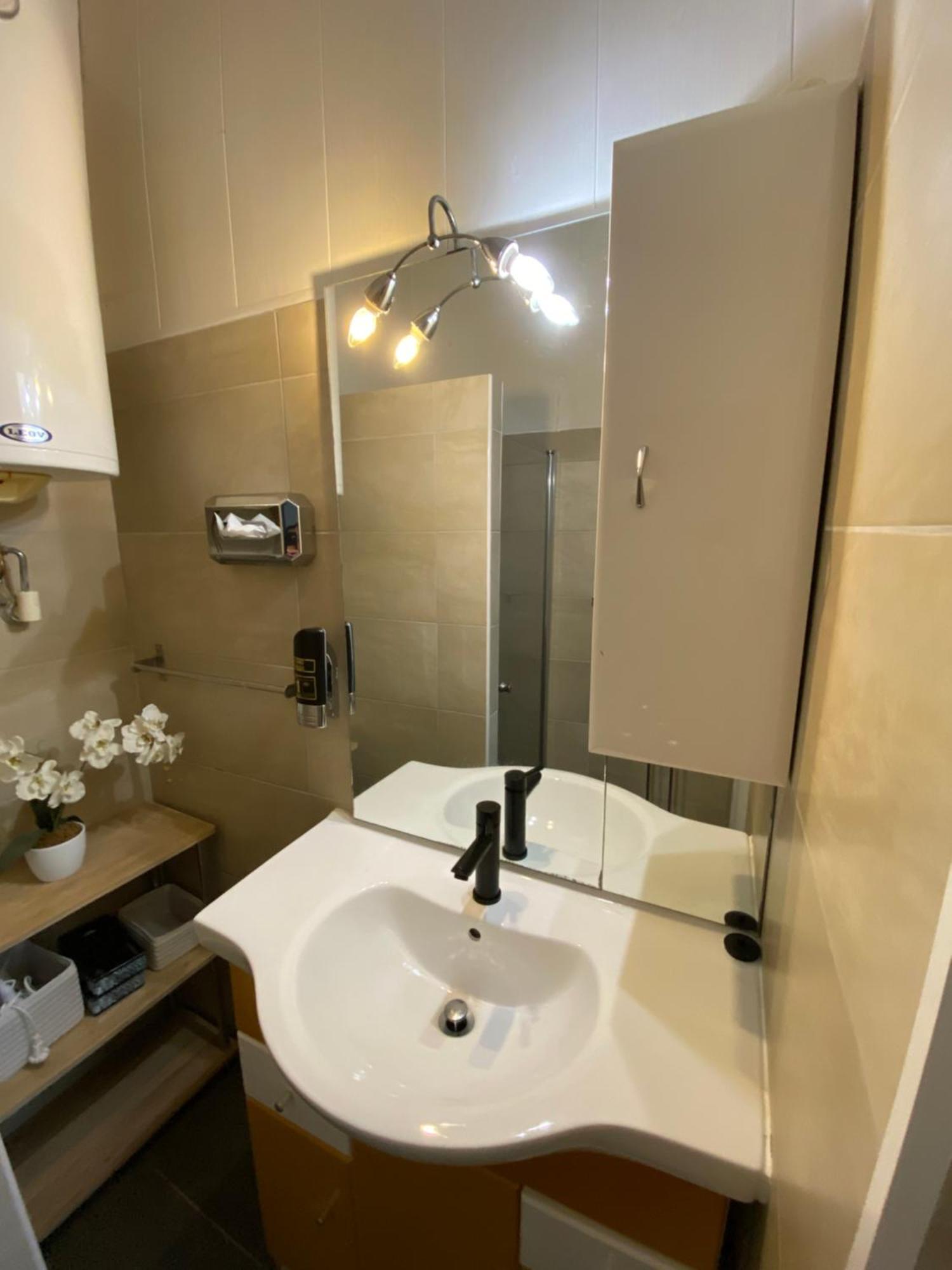 Pension Lizzi Vienna Room photo
