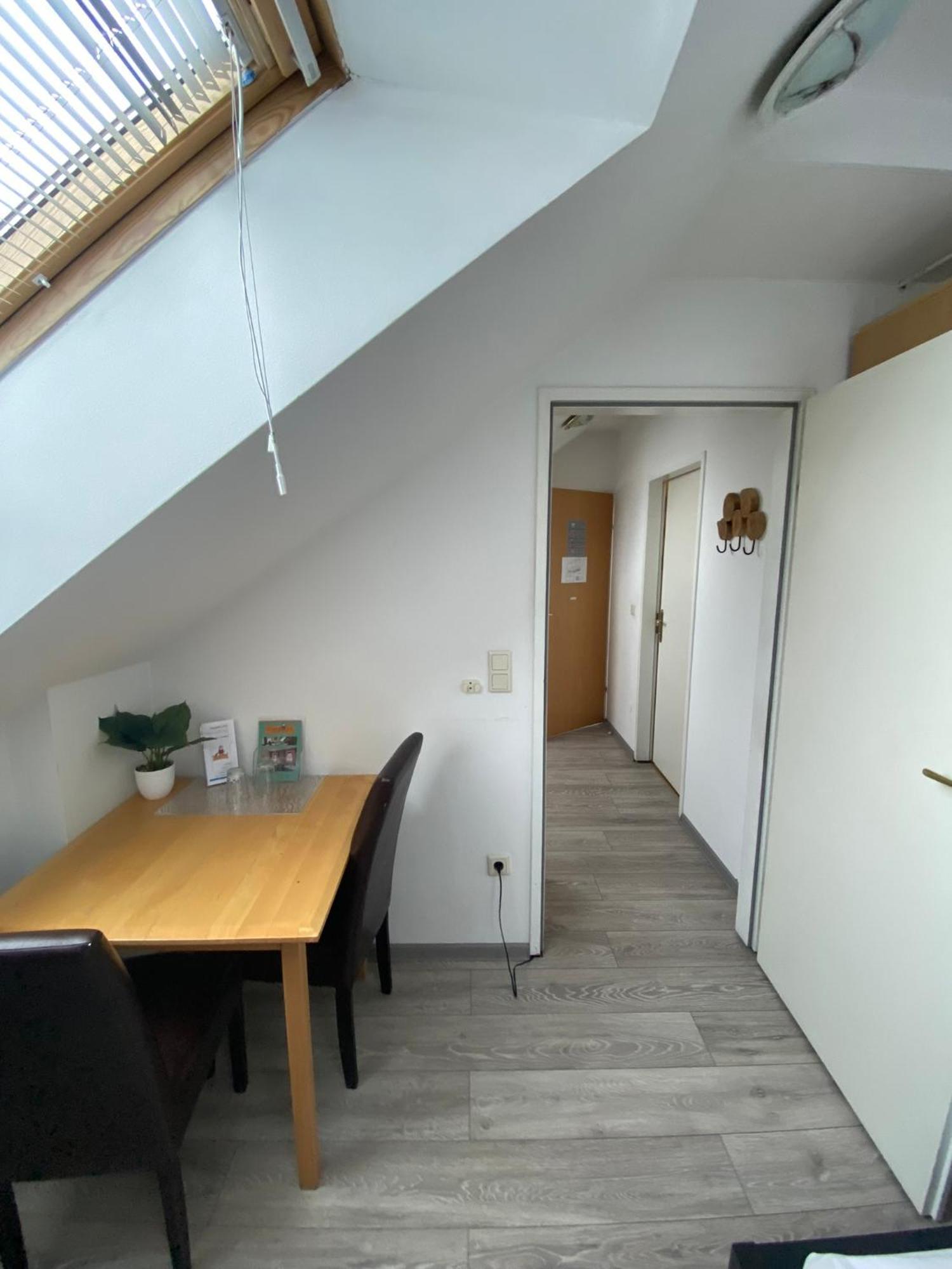 Pension Lizzi Vienna Exterior photo